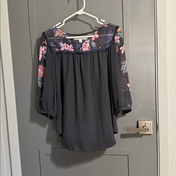 LC Lauren Conrad Tops - LC Lauren Conrad Navy Floral Blouse